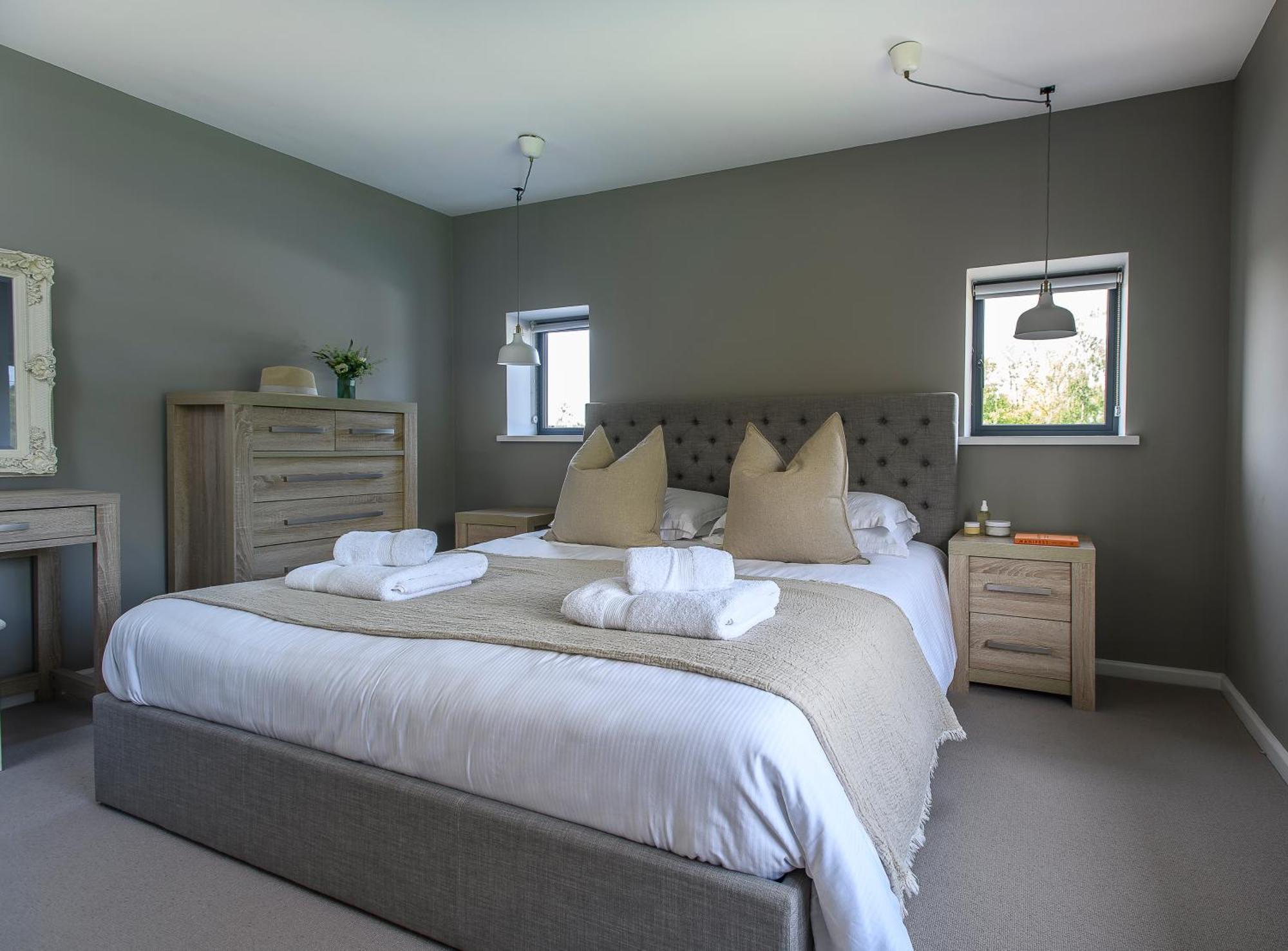 Vineyard Oast Sleeps 25 Villa Wavehorne Buitenkant foto